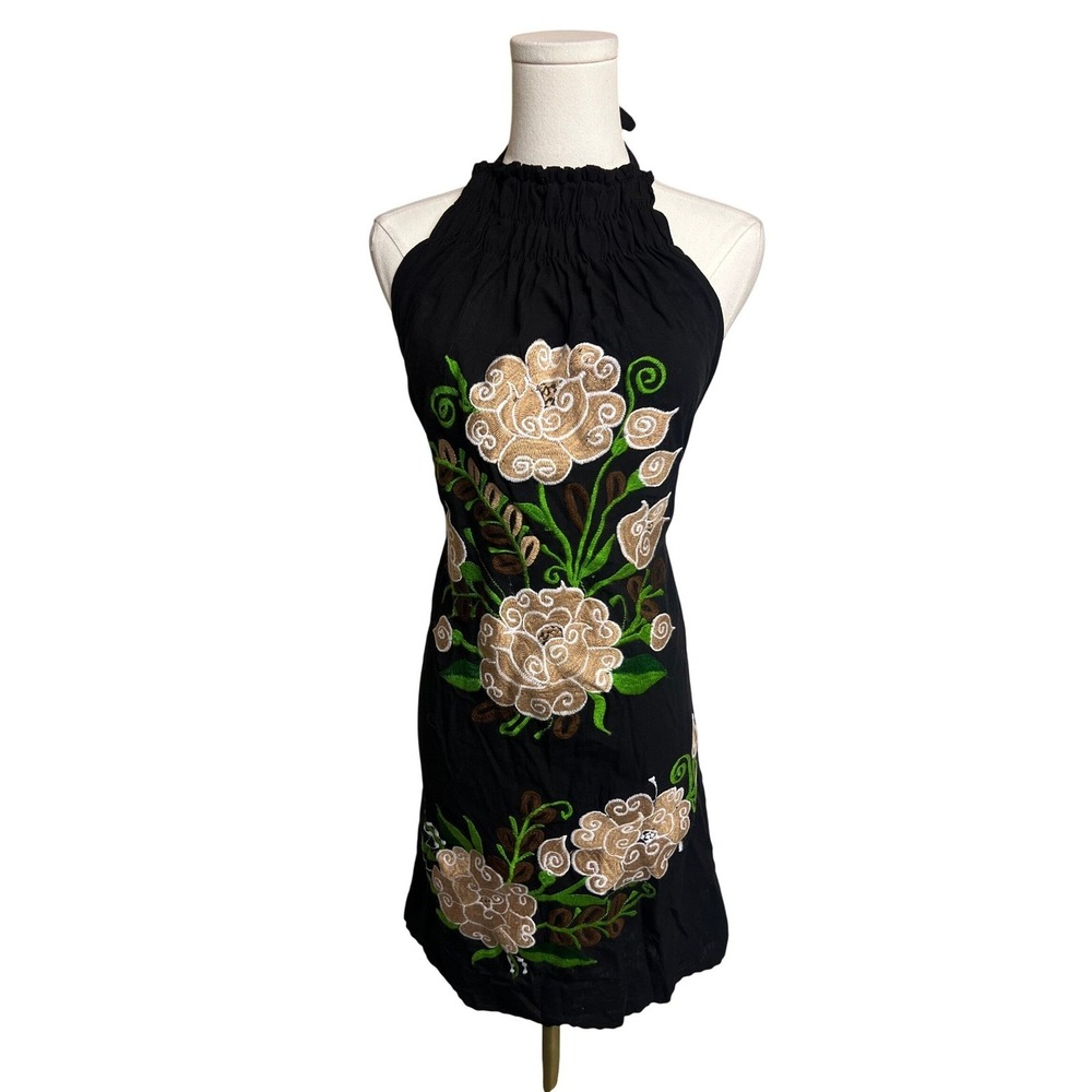 Black Embroidered Floral Halter Mini Dress Open Back Smocked Neck M Vacation - Picture 1 of 8